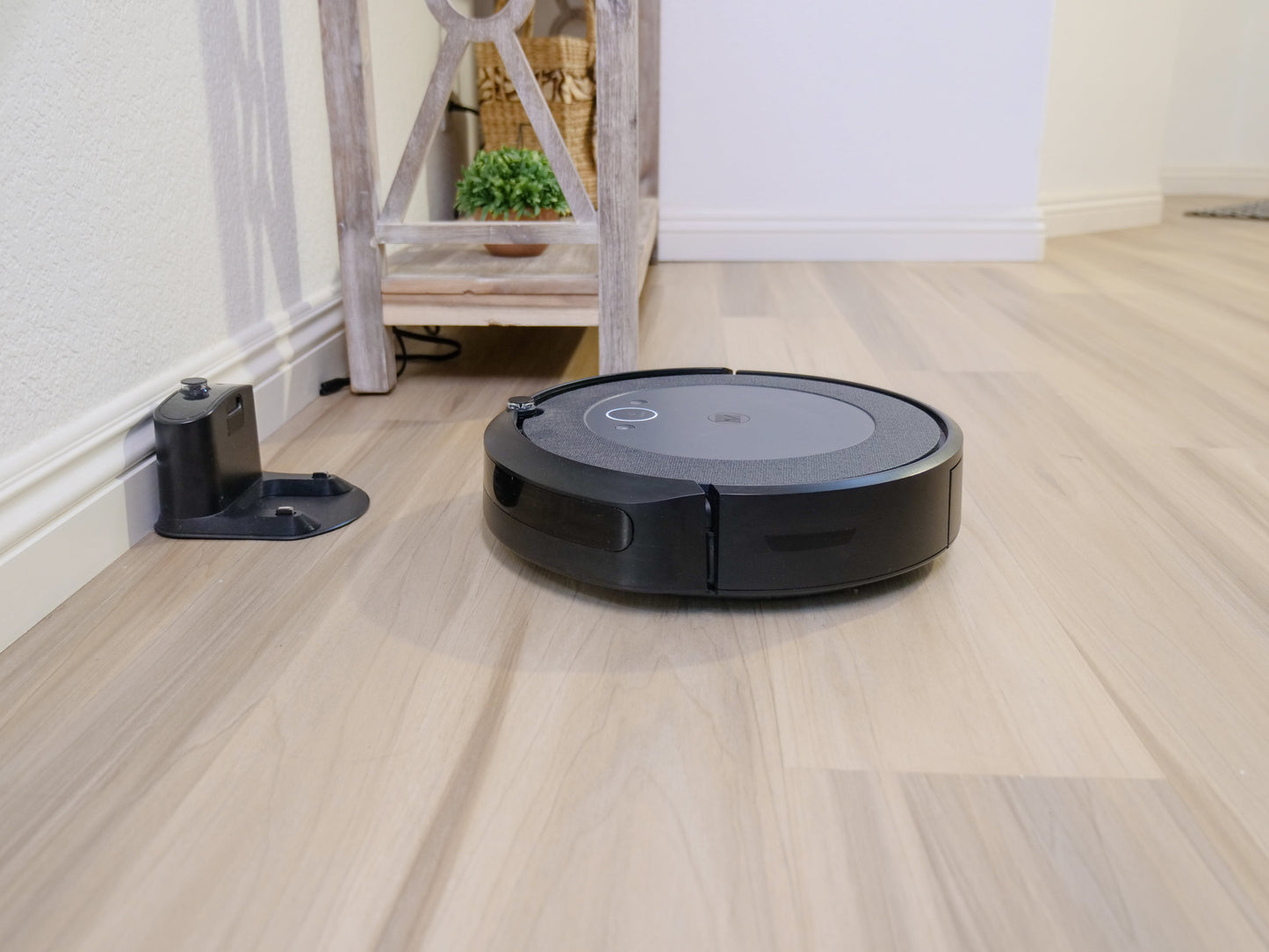 Zoom Robot Vacuum